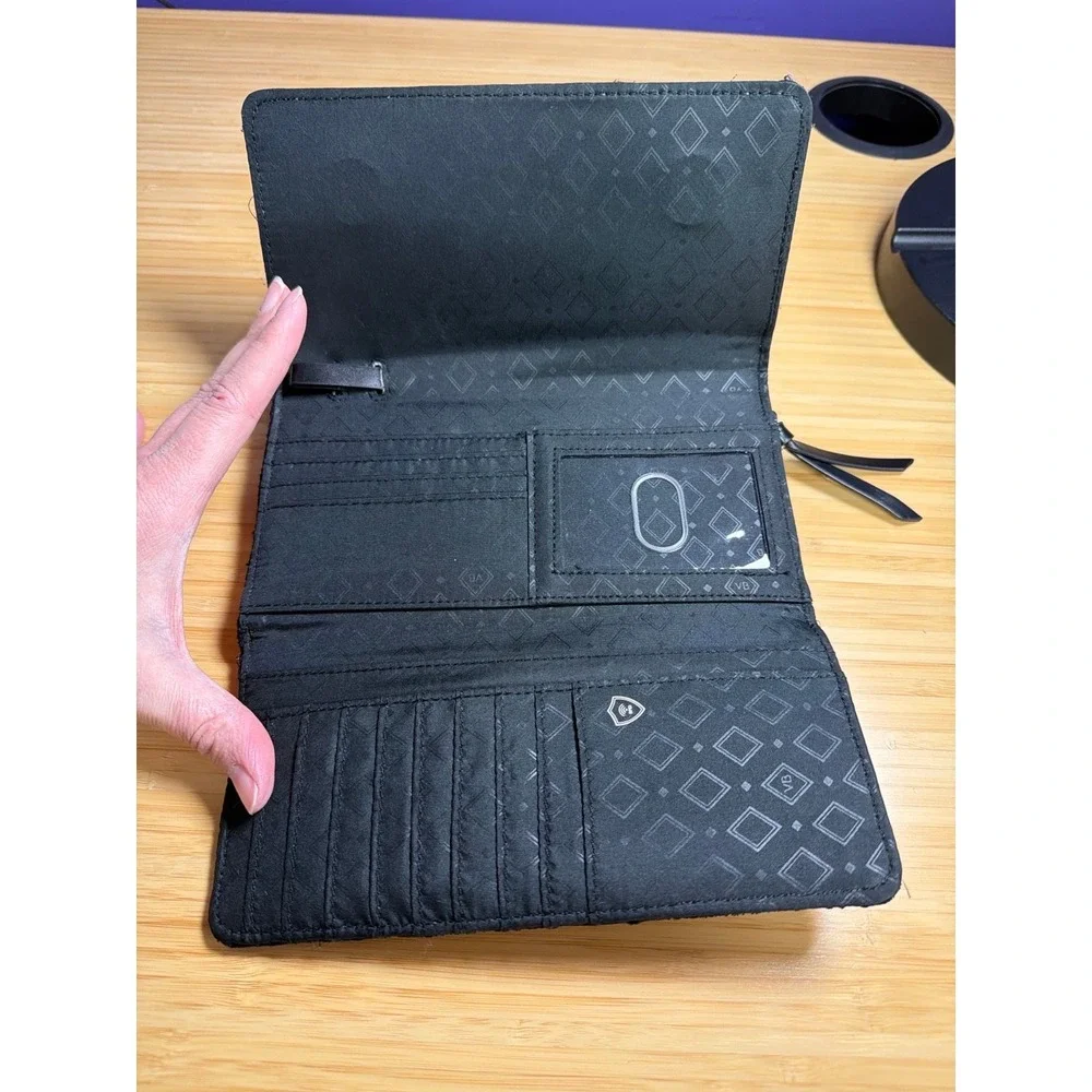Vera Bradley Black RFID Zip Around Wallet Clutch Quilted Shimmer - Picture 6 of 10